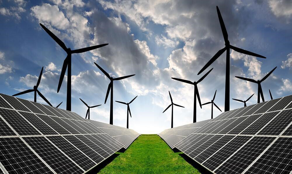 Grecia se prepara para licitación eólica-solar de 600 MW en marzo
